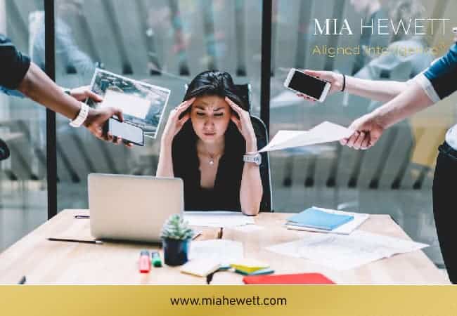 Hiring small business marketing consultant